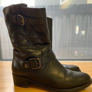 W size 5 Aquatalia quilted Leather Moto Boots